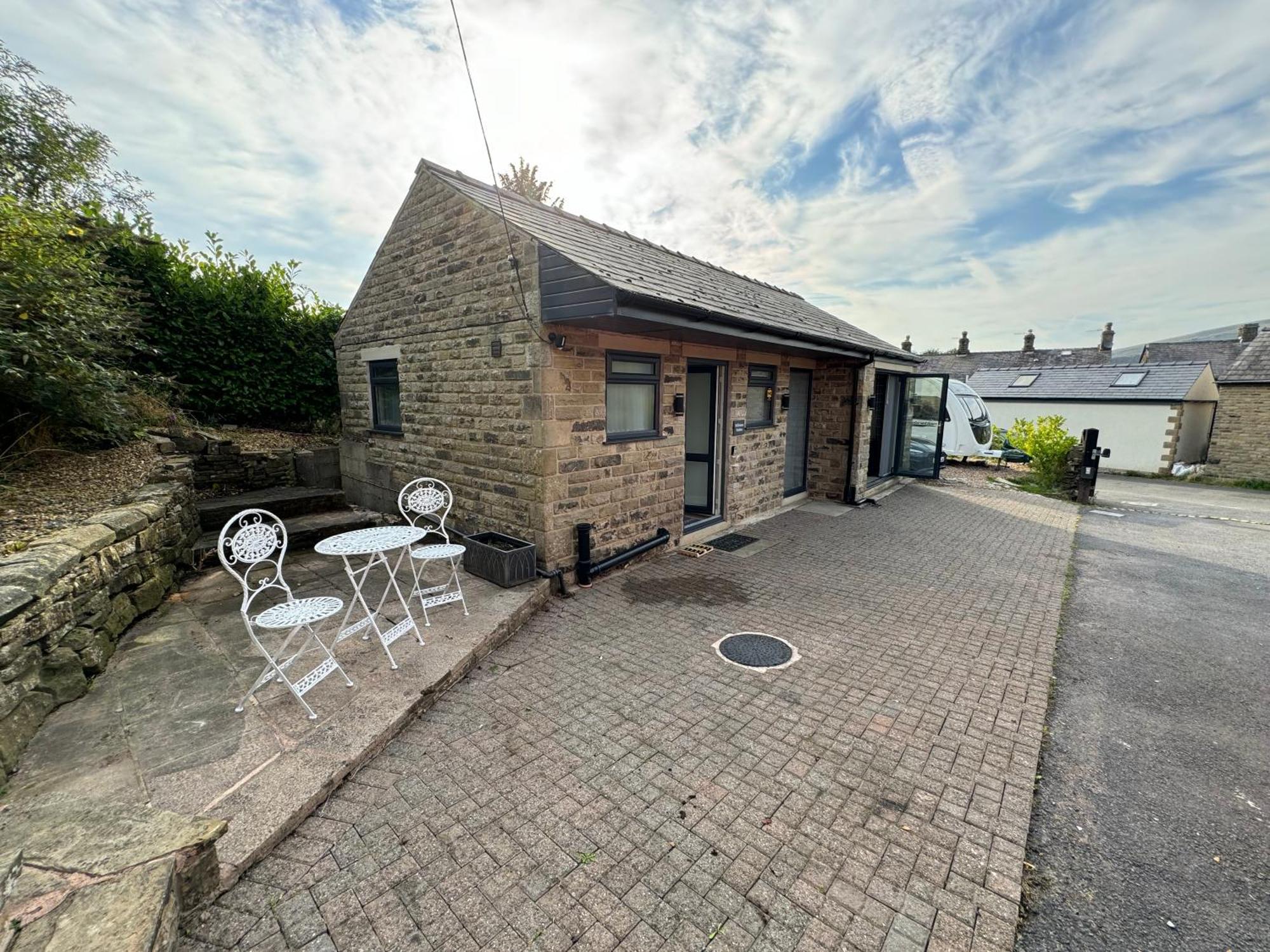 Millstone Stables Chinley